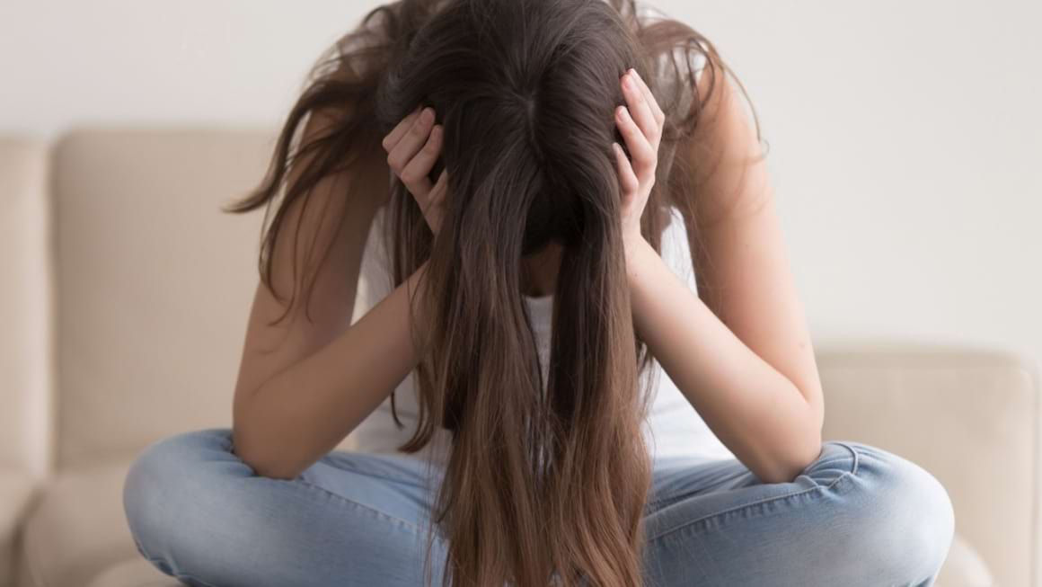 10 probleme care ii framanta pe adolescenti de la acnee, la cresterea in inaltime
