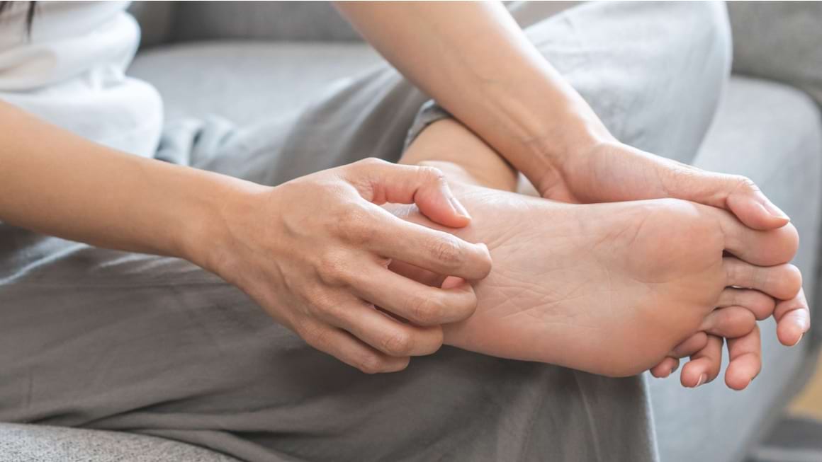 Cum sa depistati cancerul de piele? Efectuati si o cercetare a talpilor!
