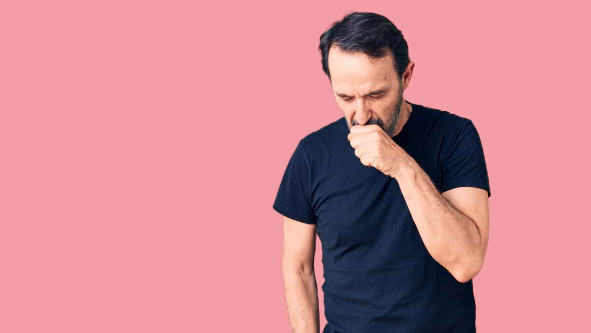 Tusea cu mucus alb: ce o provoacă și când să mergi la medic?