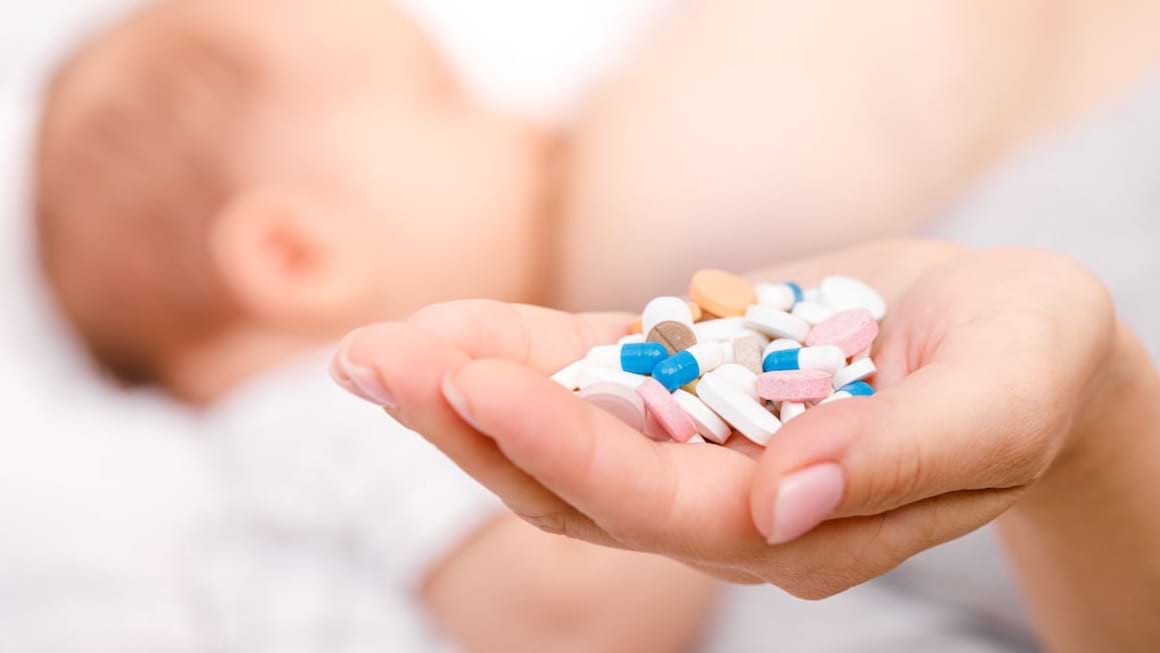 Medicamente permise și interzise în timpul alăptării