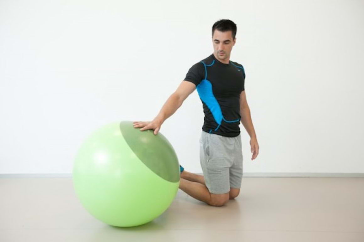 Abdomene la mingea Swiss