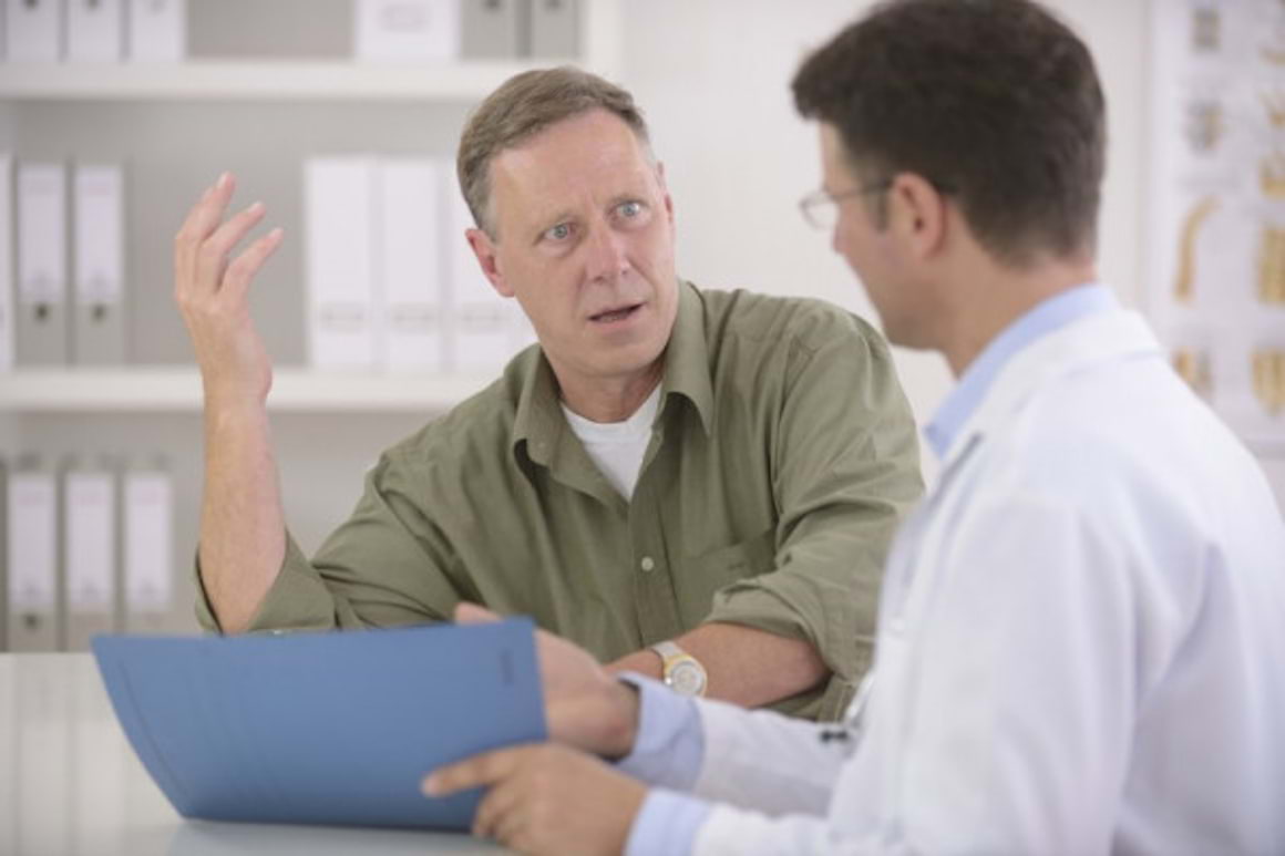Varsta influenteaza evolutia clinica si moleculara a cancerului colorectal?