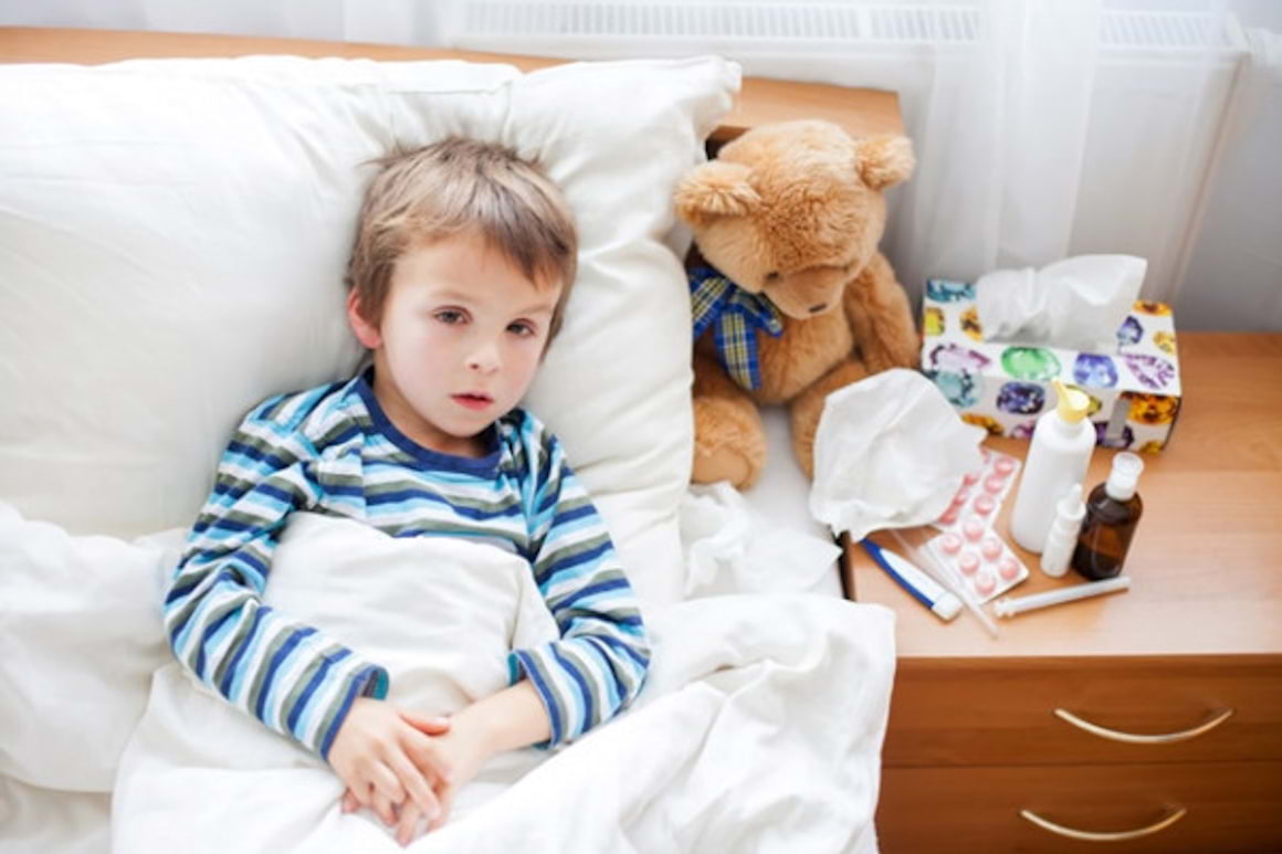 Antibioticele, inutile pentru copiii cu raceli si dureri in gat