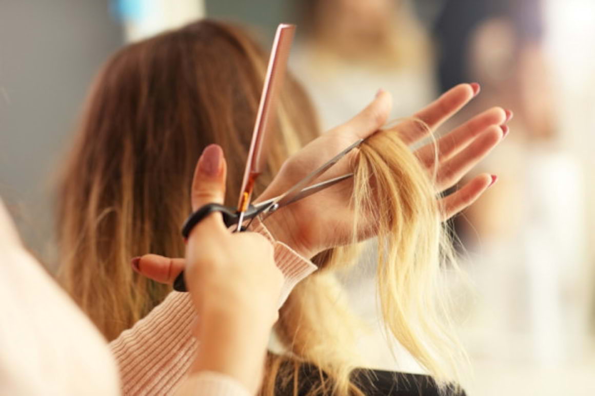 7 lucruri pe care un hairstylist nu le-ar face niciodata pe propriul par