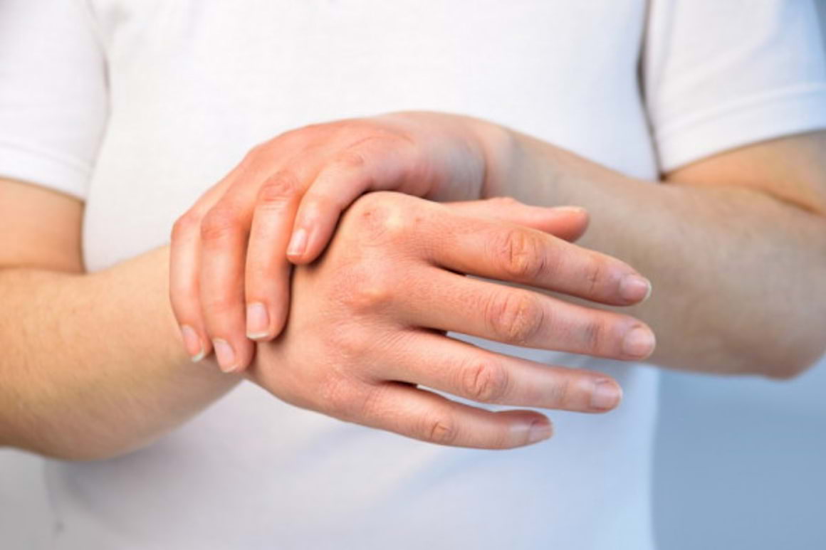 Pielea ta este uscata vara? Remedii si solutii pentru o hidratare optima