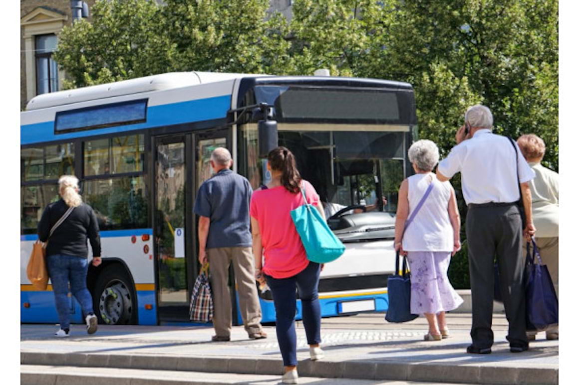 Studiu: Transportul in comun scade rata obezitatii