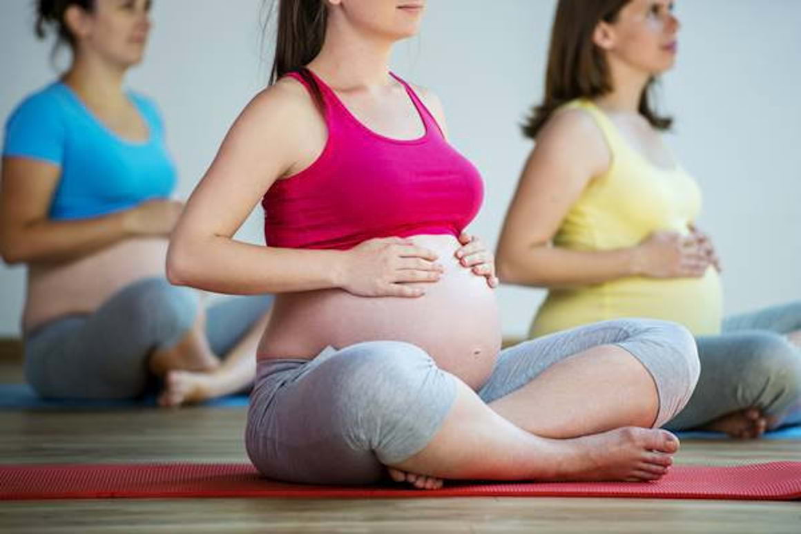 Yoga prenatala: ce beneficii are in timpul sarcinii