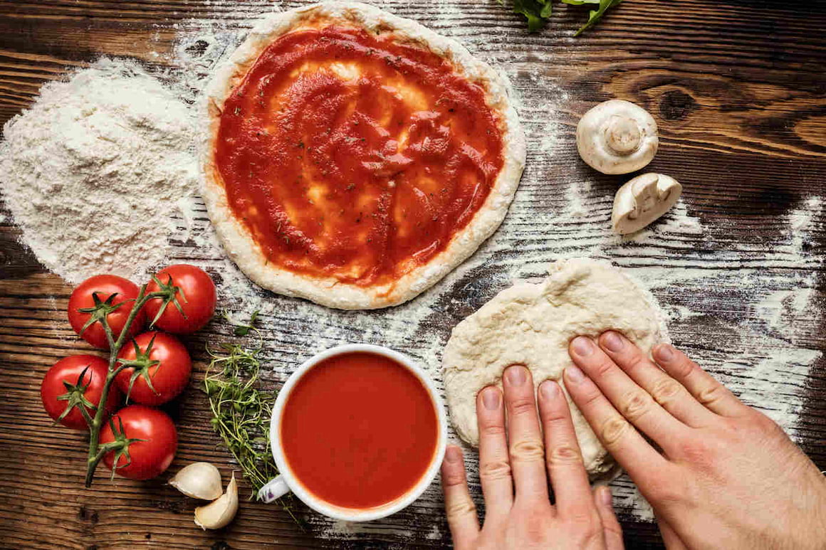 Cum prepari cel mai bun aluat de pizza