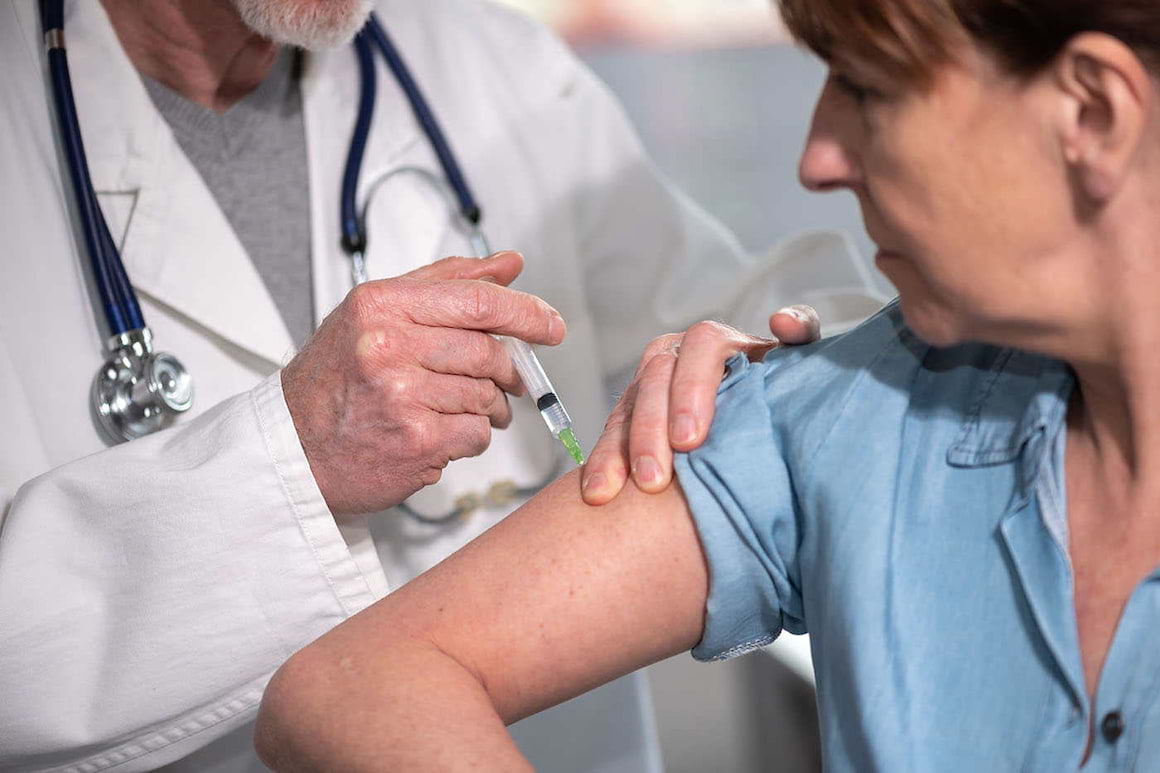 Ce vaccinuri ar trebui să faci la maturitate