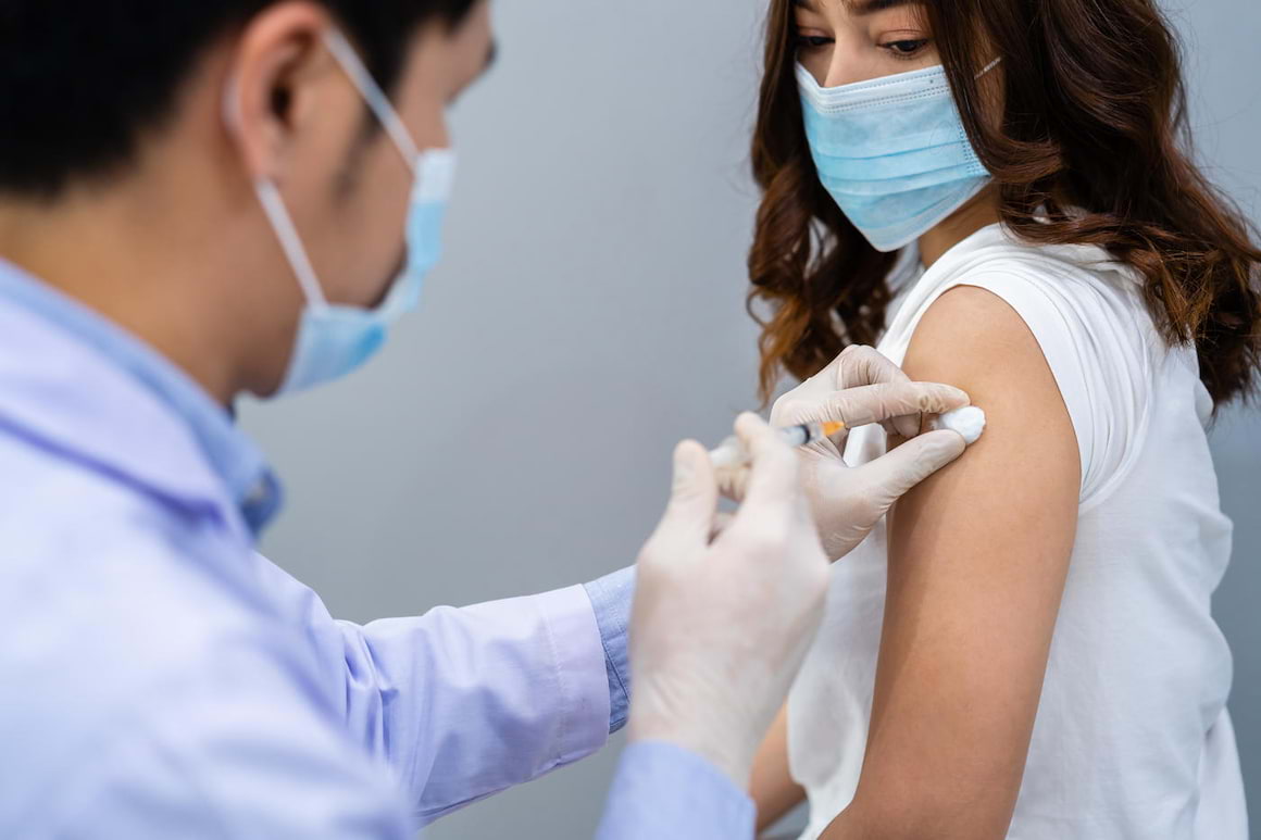 Cât de diferite sunt vaccinurile anti-COVID-19 dezvoltate până în prezent față de celelalte vaccinuri existente?