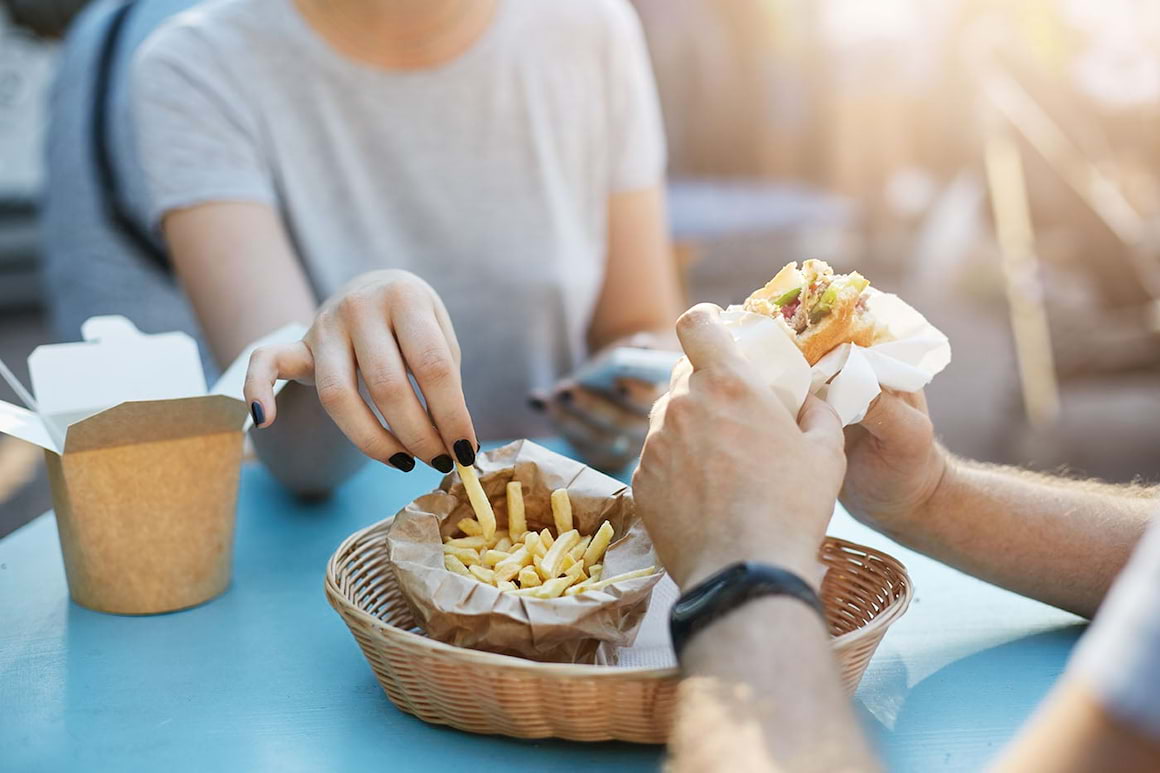 Multe boli cronice, conectate cu consumul de alimente inflamatorii