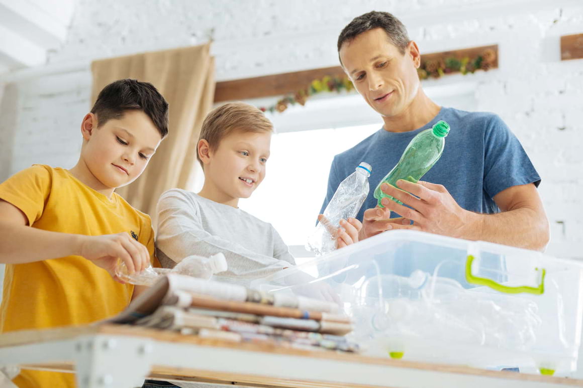 9 moduri în care poți refolosi sticlele de plastic (PET-urile)