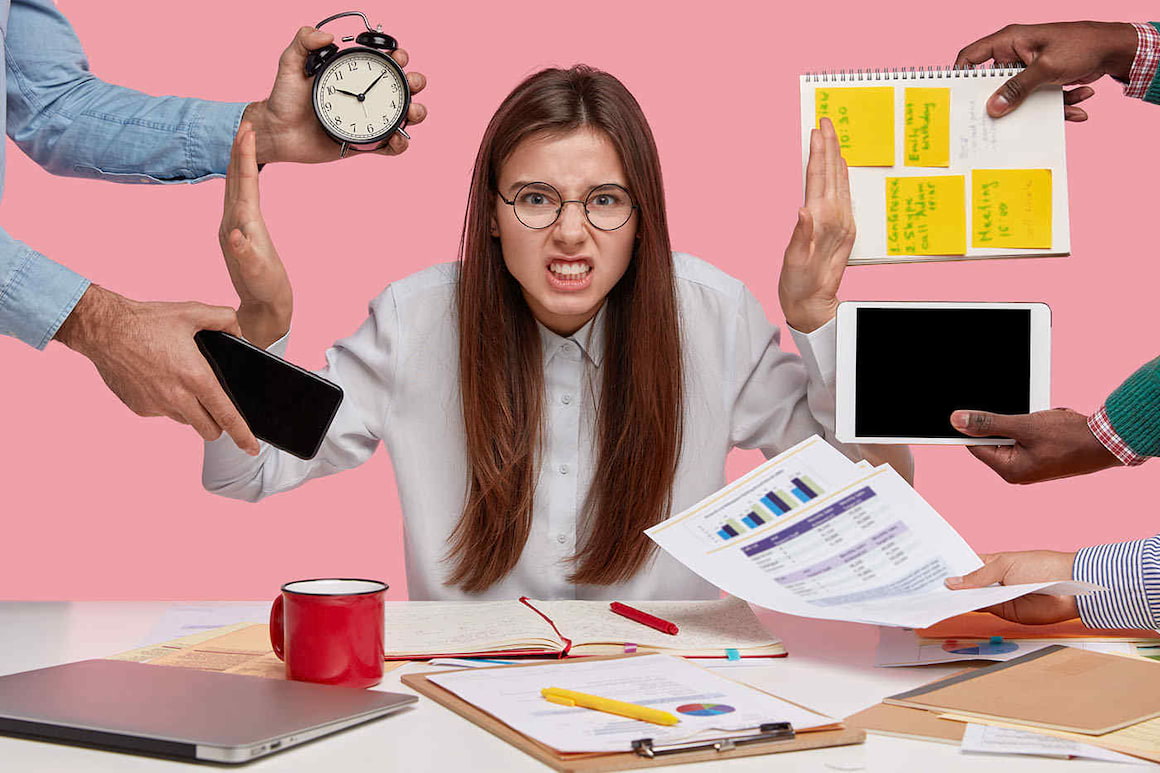Ești workaholic? Atenție la sănătatea mentală!
