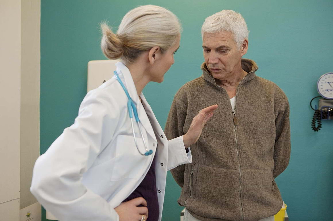 Bărbații văduvi, risc mai mare de cancer de prostată