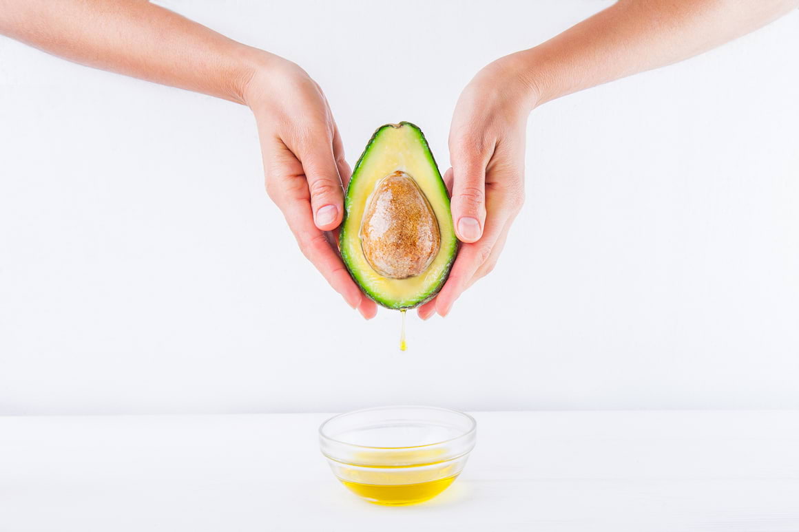 De ce este bun uleiul de avocado pentru pielea ta