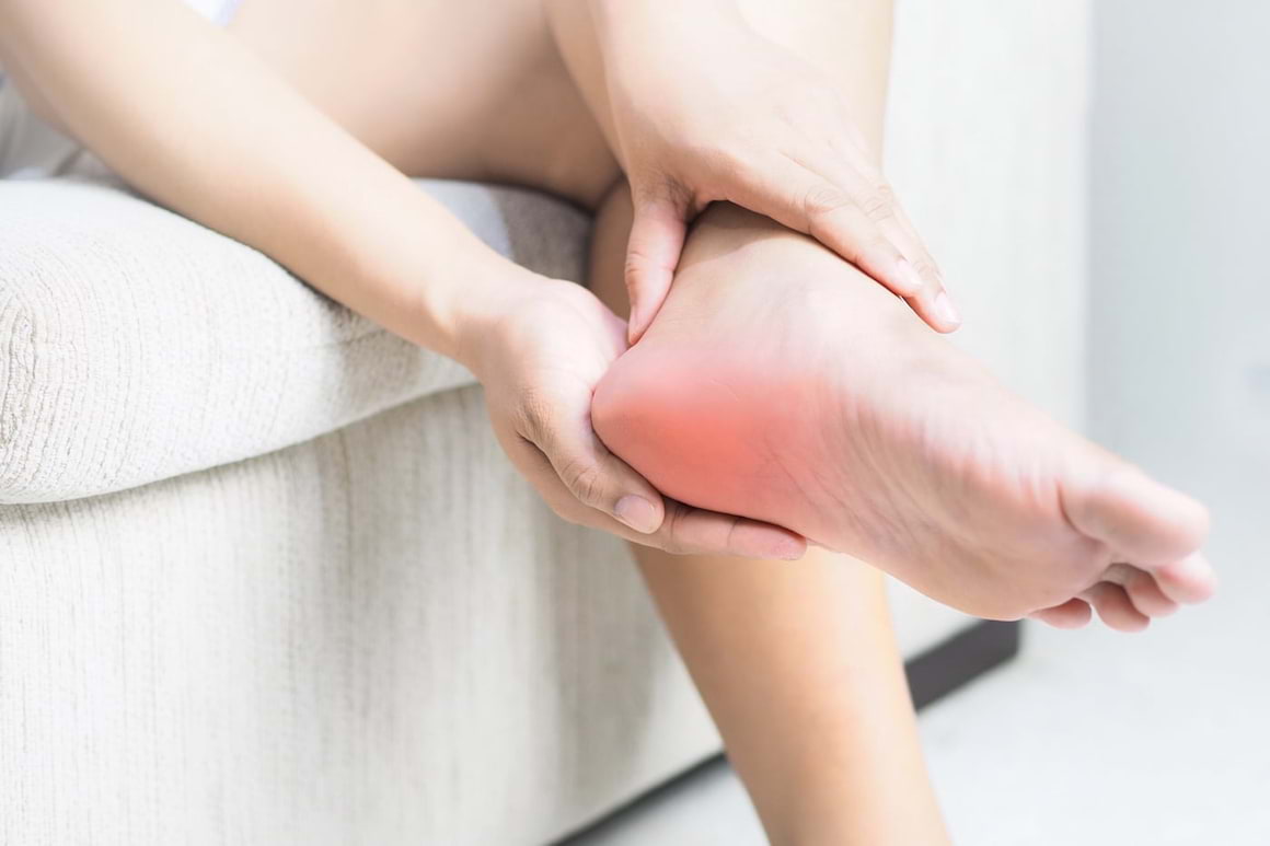 Fasciita plantară: factori de risc, simptome, remedii