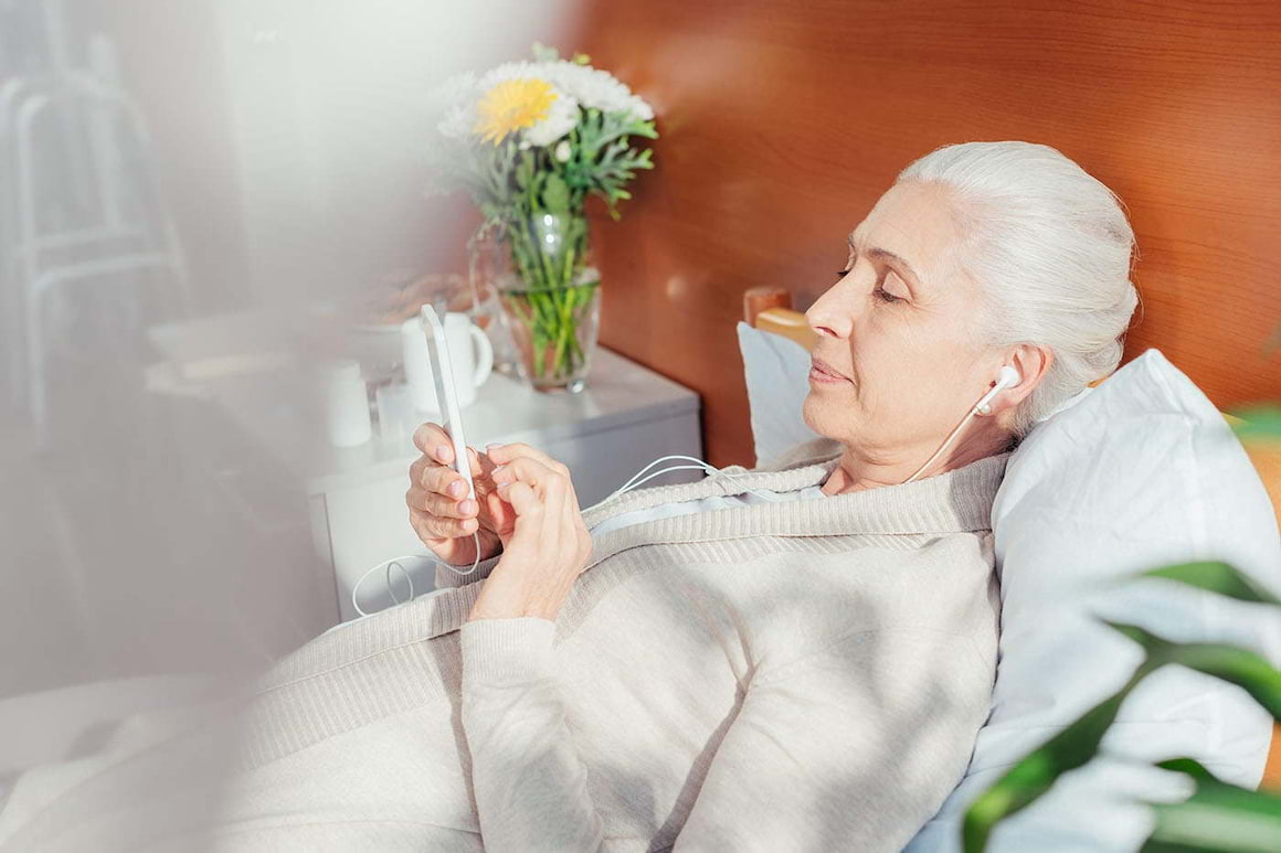 Recuperarea după un AVC se face și cu ajutorul muzicii (studiu)