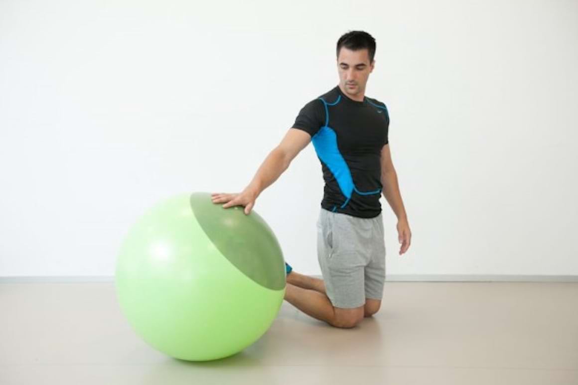 Abdomene la mingea Swiss