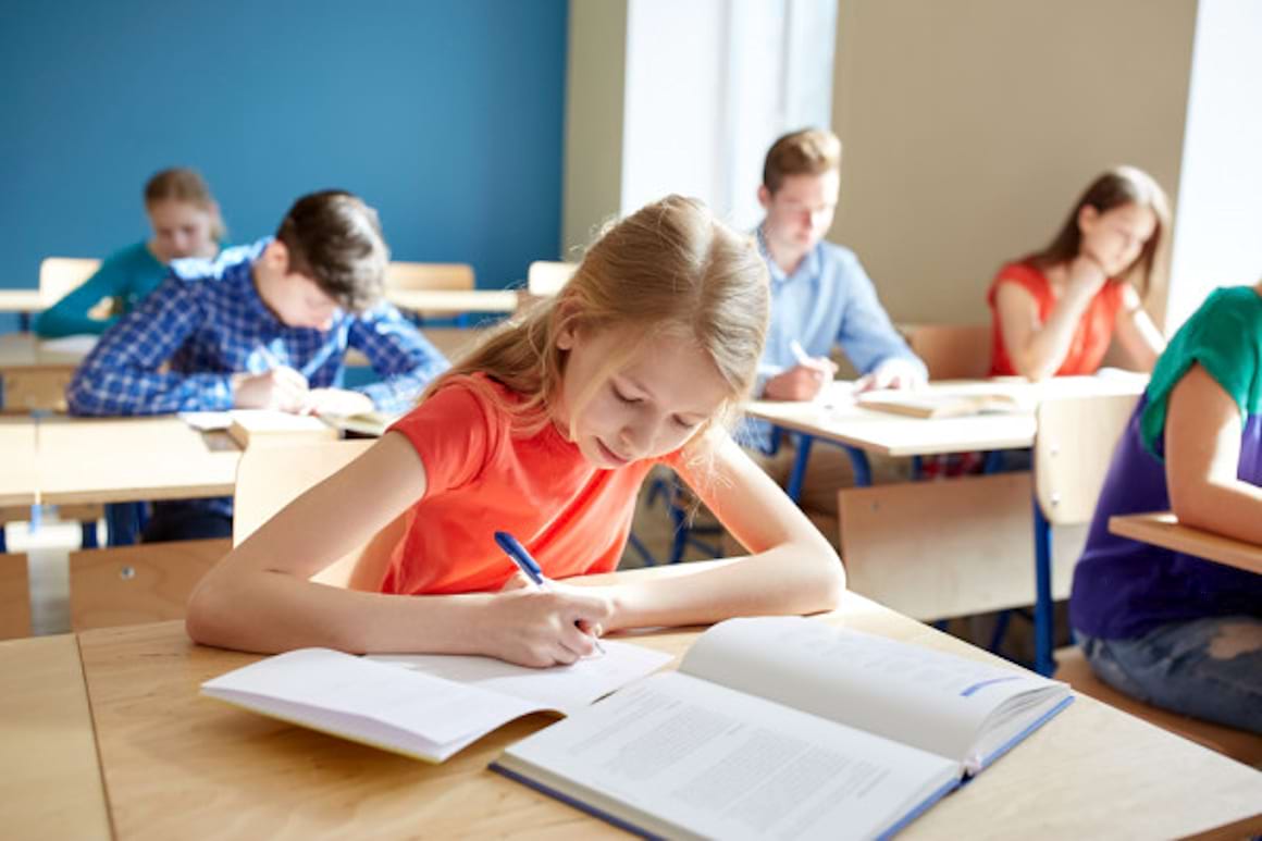 Cum iti ajuti copilul in perioada examenelor si testelor
