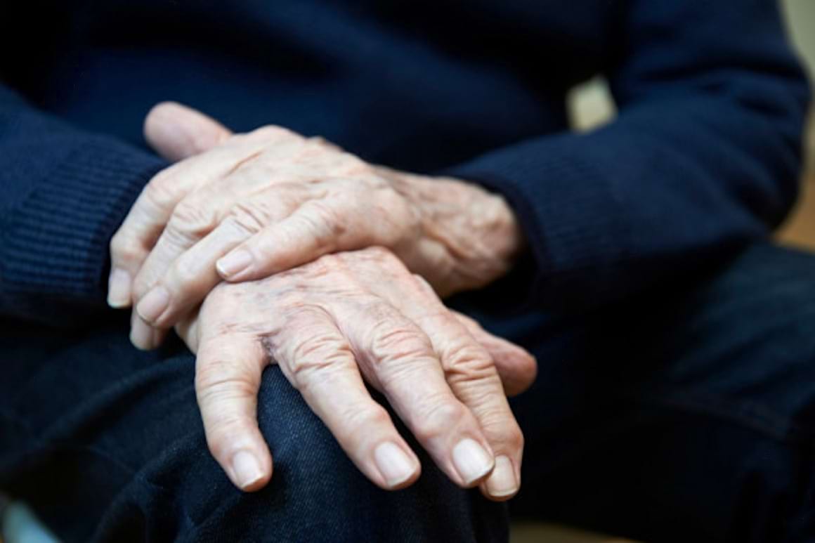 Cele mai frecvente mituri despre boala Parkinson, demontate