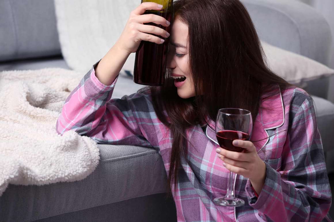 OMS: consumul de alcool nu protejează împotriva infecției cu SARS-CoV-2