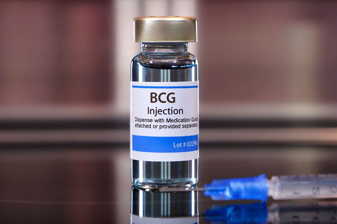 Ar putea vaccinul BCG să ajute la protecția împotriva SARS-CoV-2? [studiu]