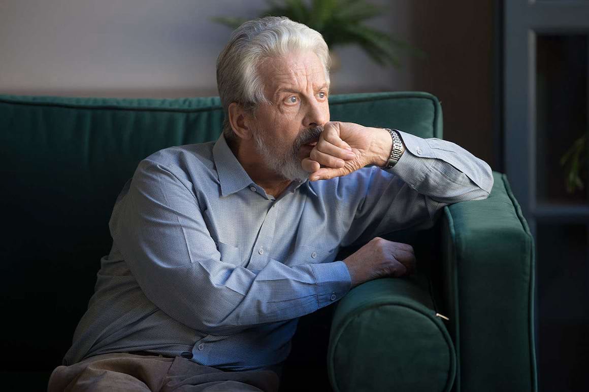 Gândirea negativă persistentă crește riscul de Alzheimer [studiu]