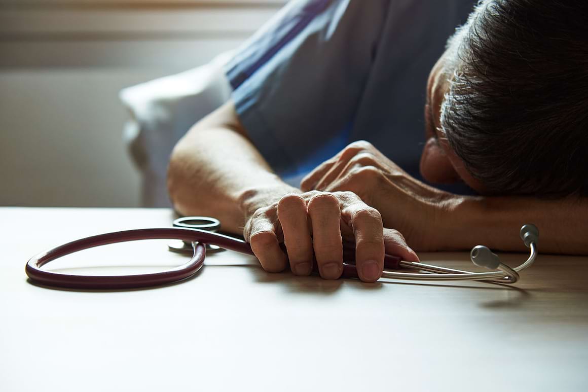 Riscul de burnout în timpul perioadelor stresante