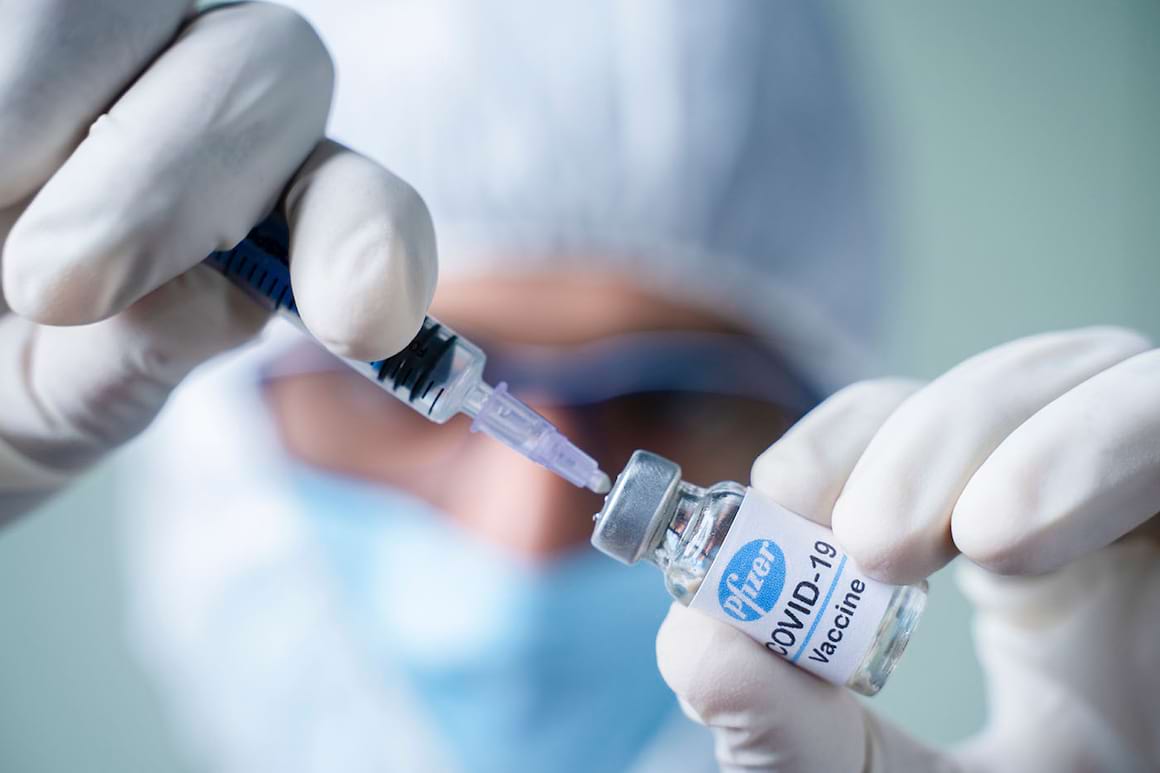 COVID-19: Vaccinul de la Pfizer pare eficient împotriva unei noi tulpini de coronavirus