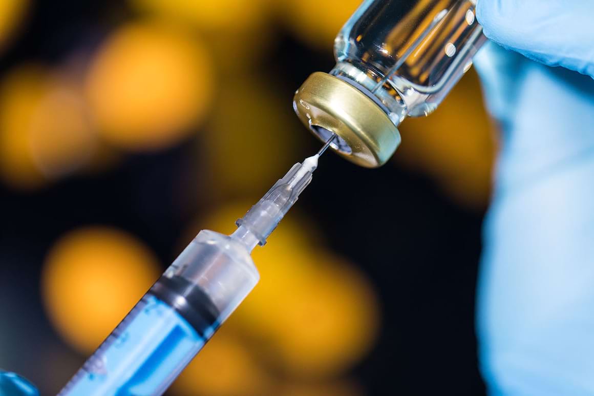 Un vaccin personalizat anticancer a dat rezultate bune într-un studiu pe animale