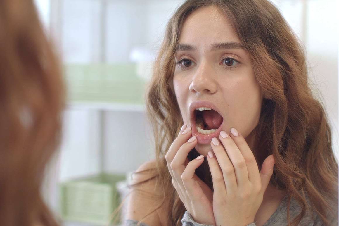 Afecțiunile gingivale pot duce la hipertensiune arterială [studiu]