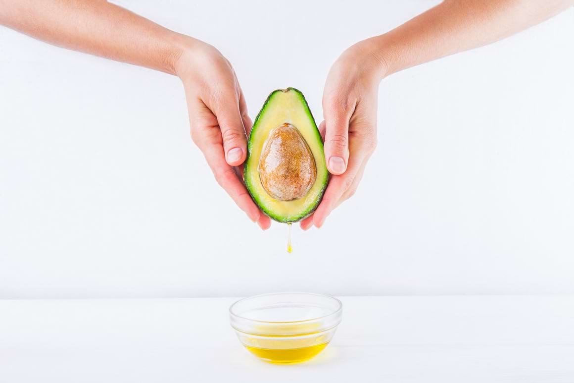 De ce este bun uleiul de avocado pentru pielea ta