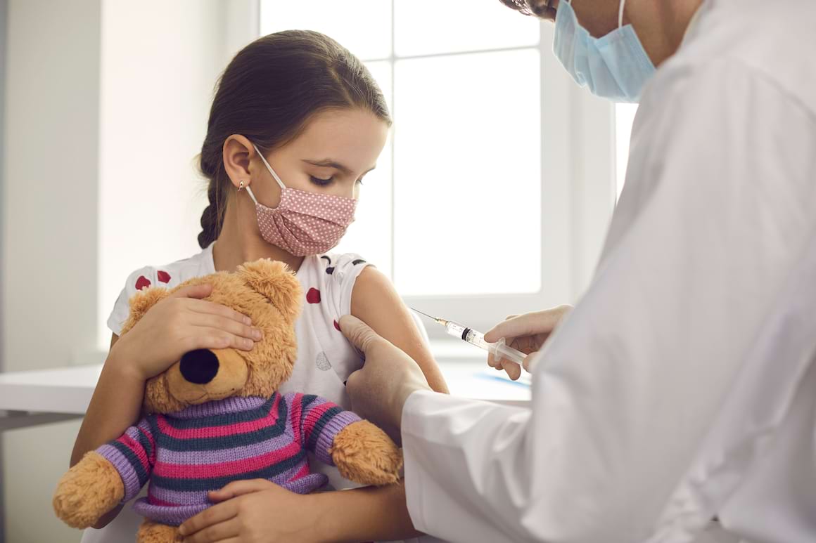 Vaccinul anti-COVID-19 de la Pfizer, 100% eficace la copiii între 5 și 11 ani