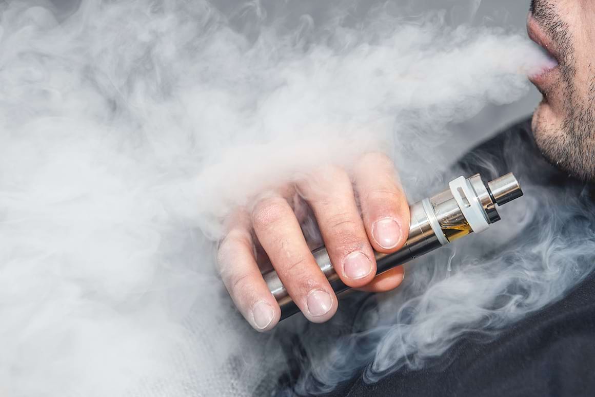 igrile electronice, mai utile pentru renunarea la fumat dect plasturii  cu nicotin