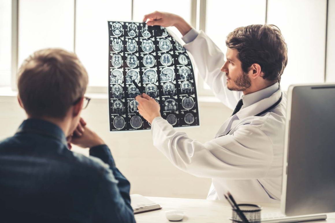 Carcinomatoza leptomeningeală: ce se întâmplă când cancerul ajunge la creier