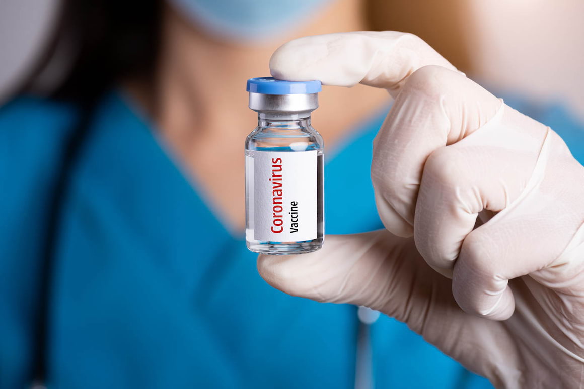 Aproape 7 din 10 americani s-ar vaccina împotriva infecției cu SARS-CoV-2 [studiu]