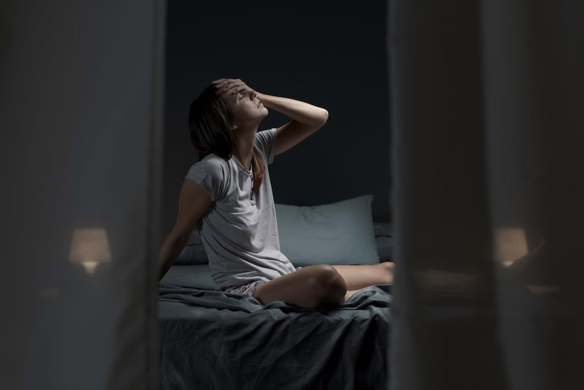 Transpirația nocturnă în timpul menstruației: cauze și soluții