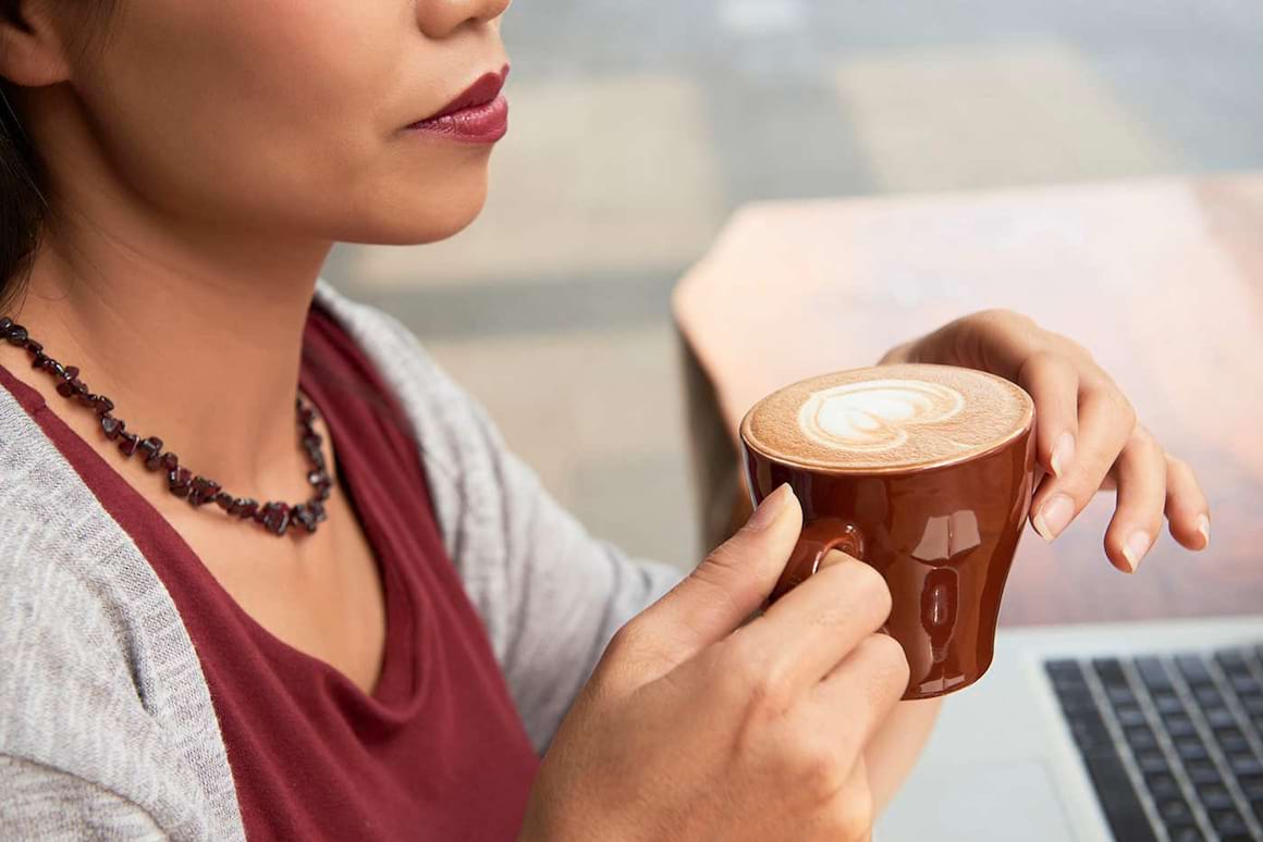 Cafeaua ajută la pierderea kilogramelor în plus? [studiu]