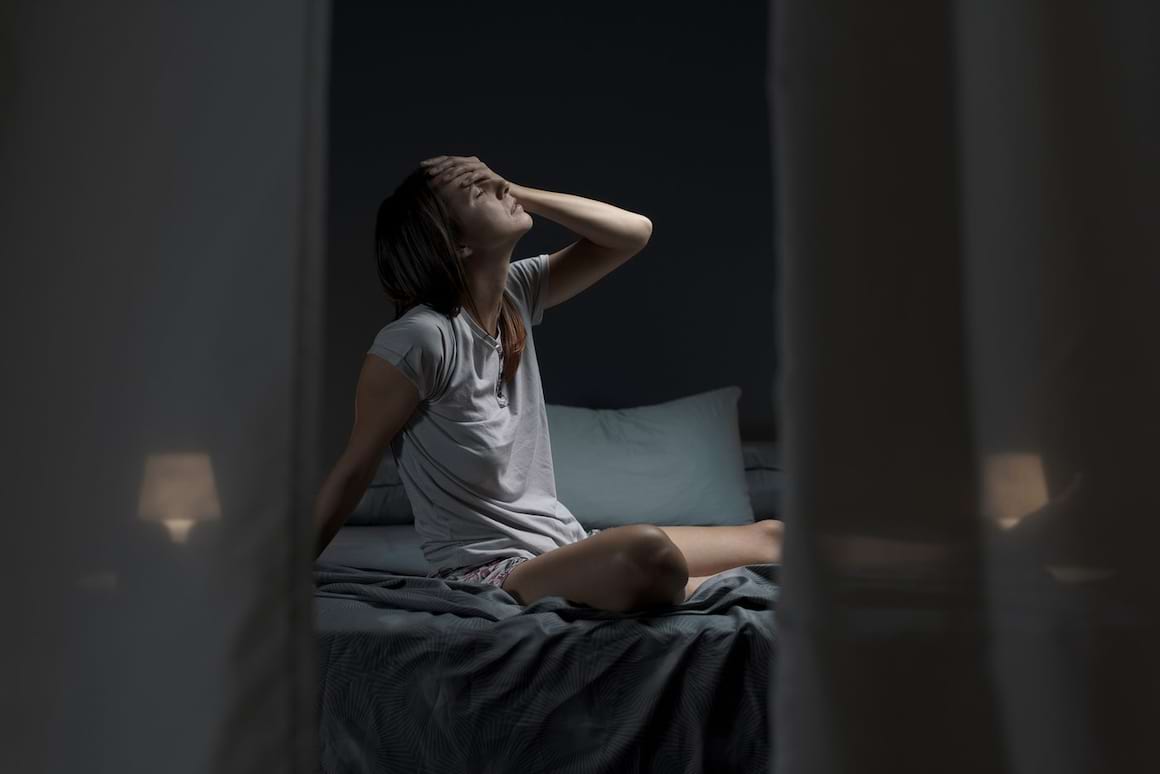 Transpirația nocturnă în timpul menstruației: cauze și soluții