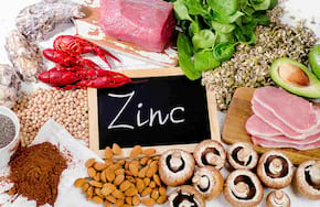 Zincul - un mineral esențial pentru piele, păr și imunitate