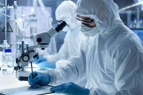 Un nou medicament pentru COVID-19, bazat pe anticorpi, a intrat &icirc;n faza testării