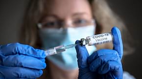 COVID-19: Reacțiile alergice la vaccinul Pfizer sunt rare
