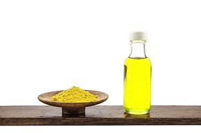 Un derivat din uleiul de turmeric are proprietăți neuroprotectoare (studiu)