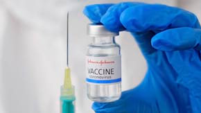 Vaccinul anti-COVID-19 de la Johnson&Johnson genereaza mai putini anticorpi decat cele de la Moderna si Pfizer