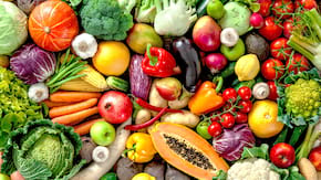 Cele mai satioase fructe si legume, potrivit nutritionistilor