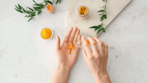 Vrei ca vitaminele pe care le iei să fie mai eficiente? Iată ce trebuie să faci