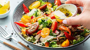 Uleiuri sanatoase pe care sa le pui in salata, in afara de cel de masline