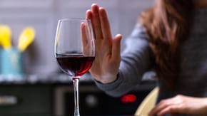 Alcoolul poate favoriza aparitia cancerului de san