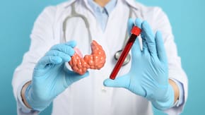 Analizele de s&acirc;nge pentru activitatea glandei tiroide