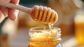 Mierea trebuie consumata cu masura de diabetici
